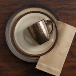 Anastasia Cream 16 Piece Dinnerware Set, Service for 4