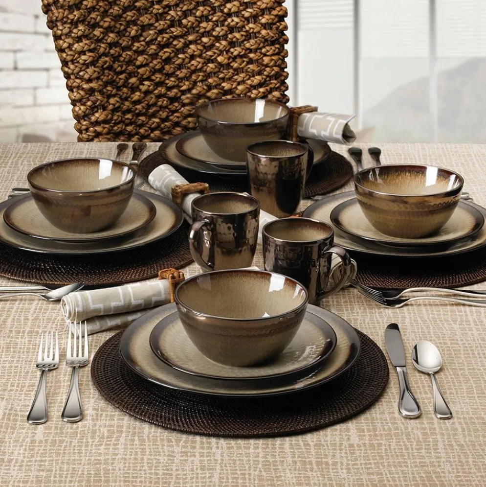 Anastasia Cream 16 Piece Dinnerware Set, Service for 4