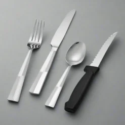 Arabesque 16 Piece Flatware Set, Service for 4