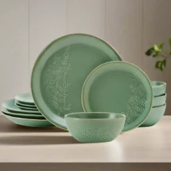 Carrie 12 Piece Dinnerware Set, Service for 4