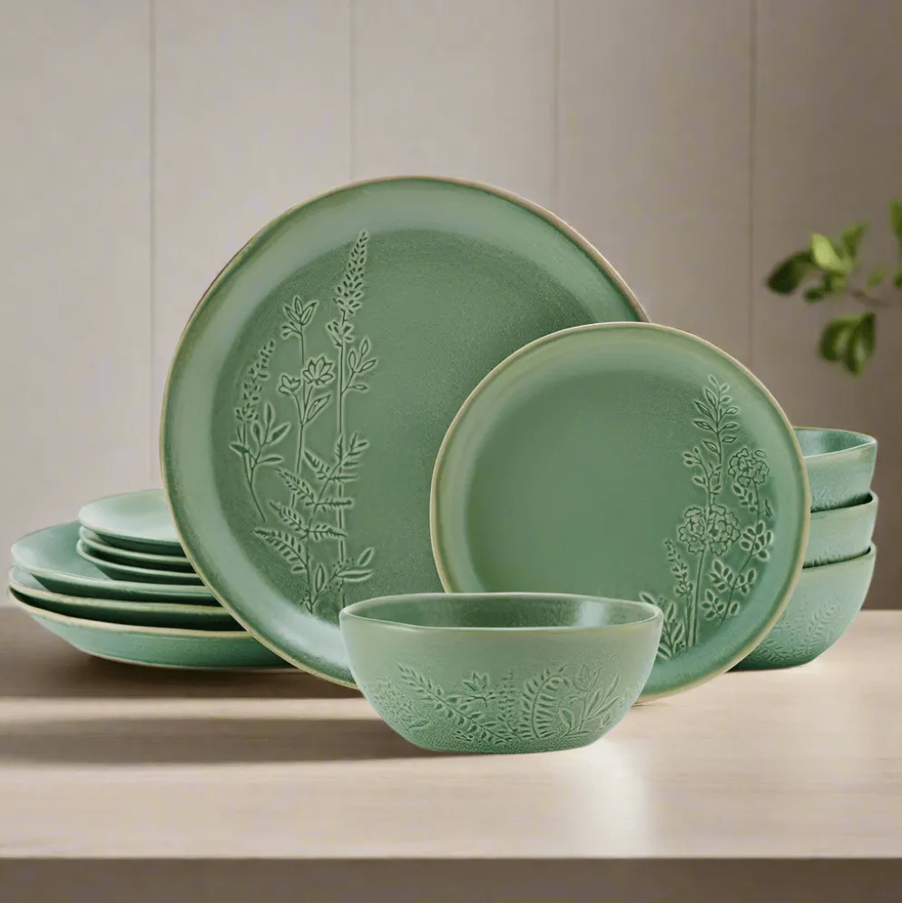 Carrie 12 Piece Dinnerware Set, Service for 4