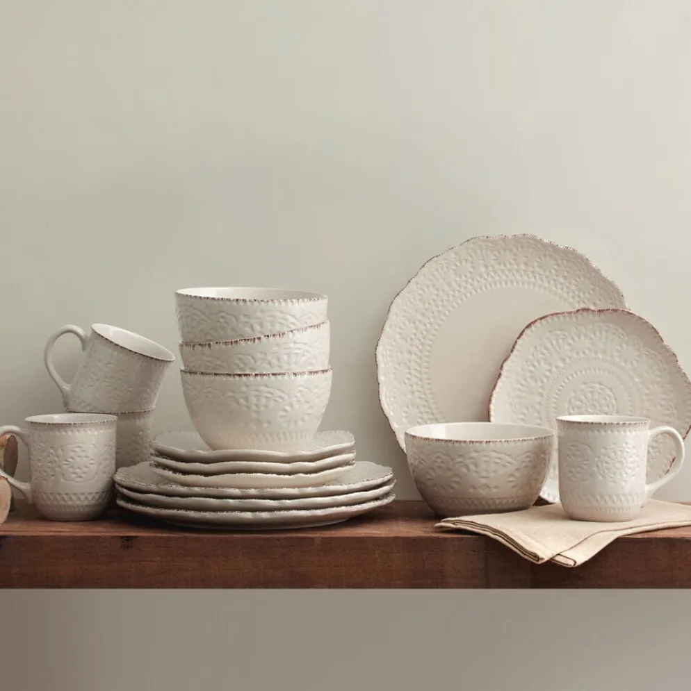 Chateau Cream 16 Piece Dinnerware Set, Service for 4
