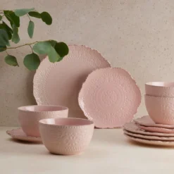 Chateau Pink Set of 4 Salad Plates