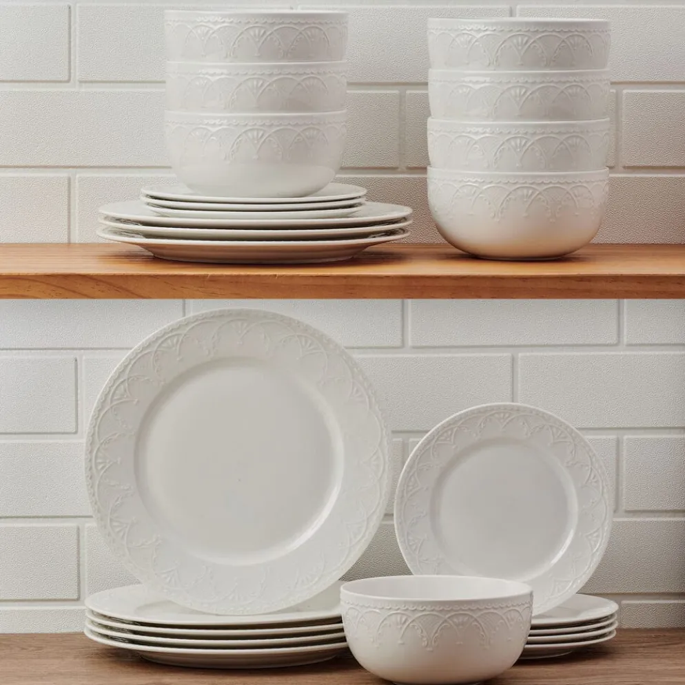 Esmeralda 24 Piece Dinnerware Set, Service for 8