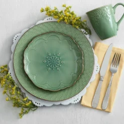 French Lace Set of 4 Green Dinner Plates