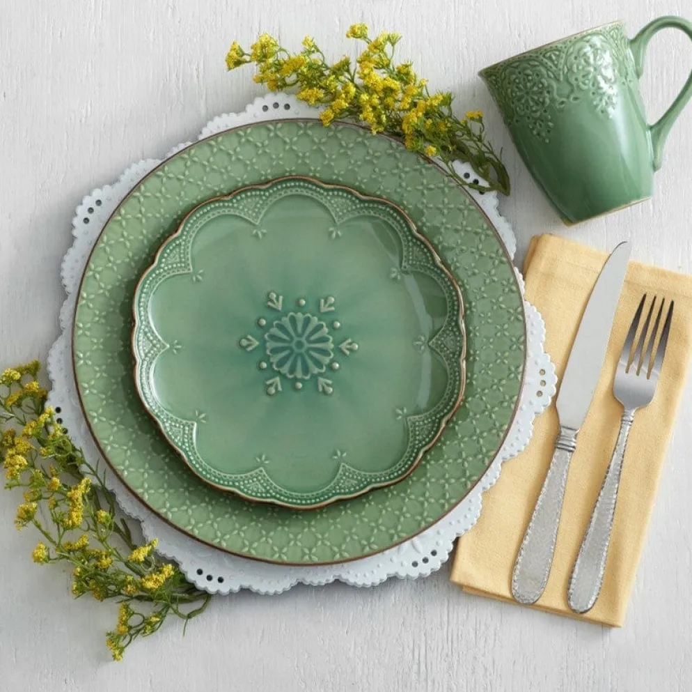 French Lace Set of 4 Green Dinner Plates