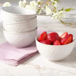 French Lace White Set of 4 Fruit Bowls