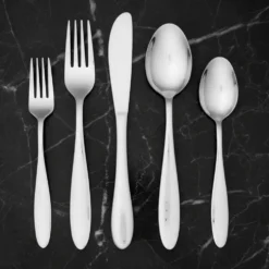 Jasmine 30 Piece Flatware Set With Caddy, Service for 6
