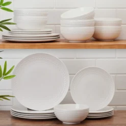 Josephine 24 Piece Dinnerware Set, Service for 8