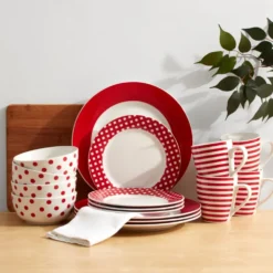 Kenna Red 16 Piece Dinnerware Set, Service for 4