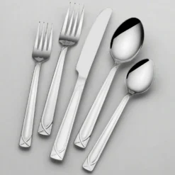 Mabel 30 Piece Flatware Set With Caddy, Service for 6