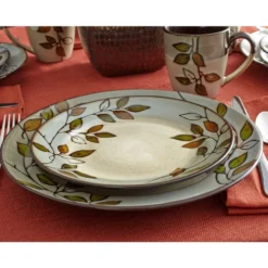 Rustic Leaves Service for 8 with Serveware