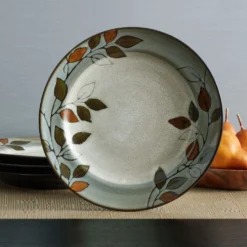 Rustic Leaves Set of 4 Dinner Plates