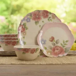 Tea Rose Outdoor Melamine Dinnerware Set