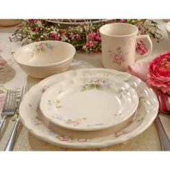 Tea Rose Set of 4 Dinner Plates