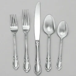 Vienna 20 Piece Flatware Set, Service for 4