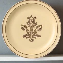 Village Dinner Plate