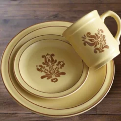 Village 16 Piece Dinnerware Set, Service for 4