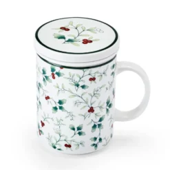 Winterberry® Covered Mug with Tea Infuser