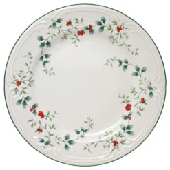 Winterberry® Dinner Plate