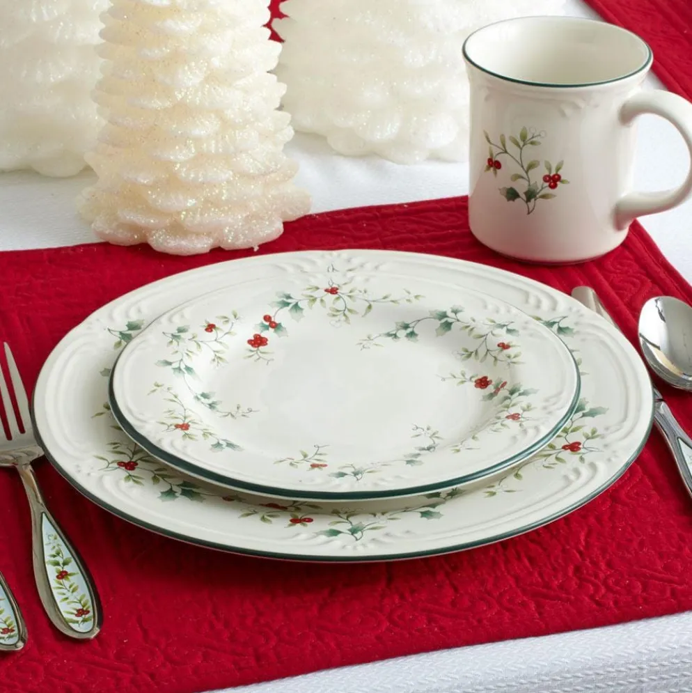 Winterberry® Dinner Plate
