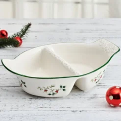 Winterberry® Divided Vegetable Bowl