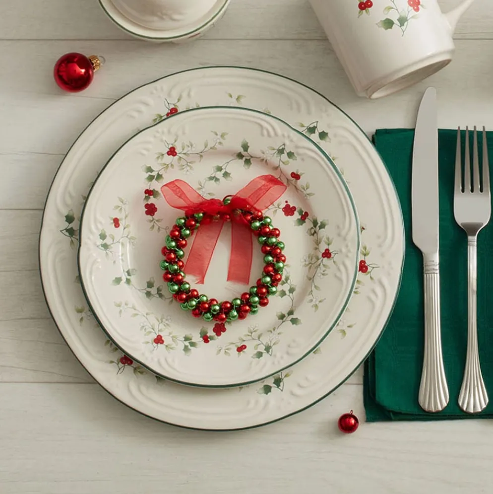 Winterberry® Set of 4 Dinner Plates