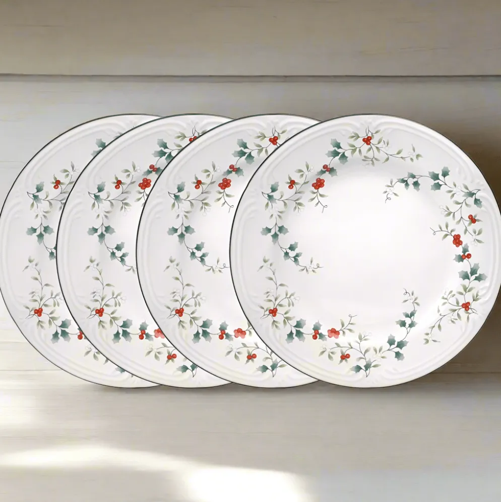Winterberry® Set of 4 Dinner Plates
