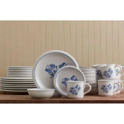 Yorktowne Dinnerware Set